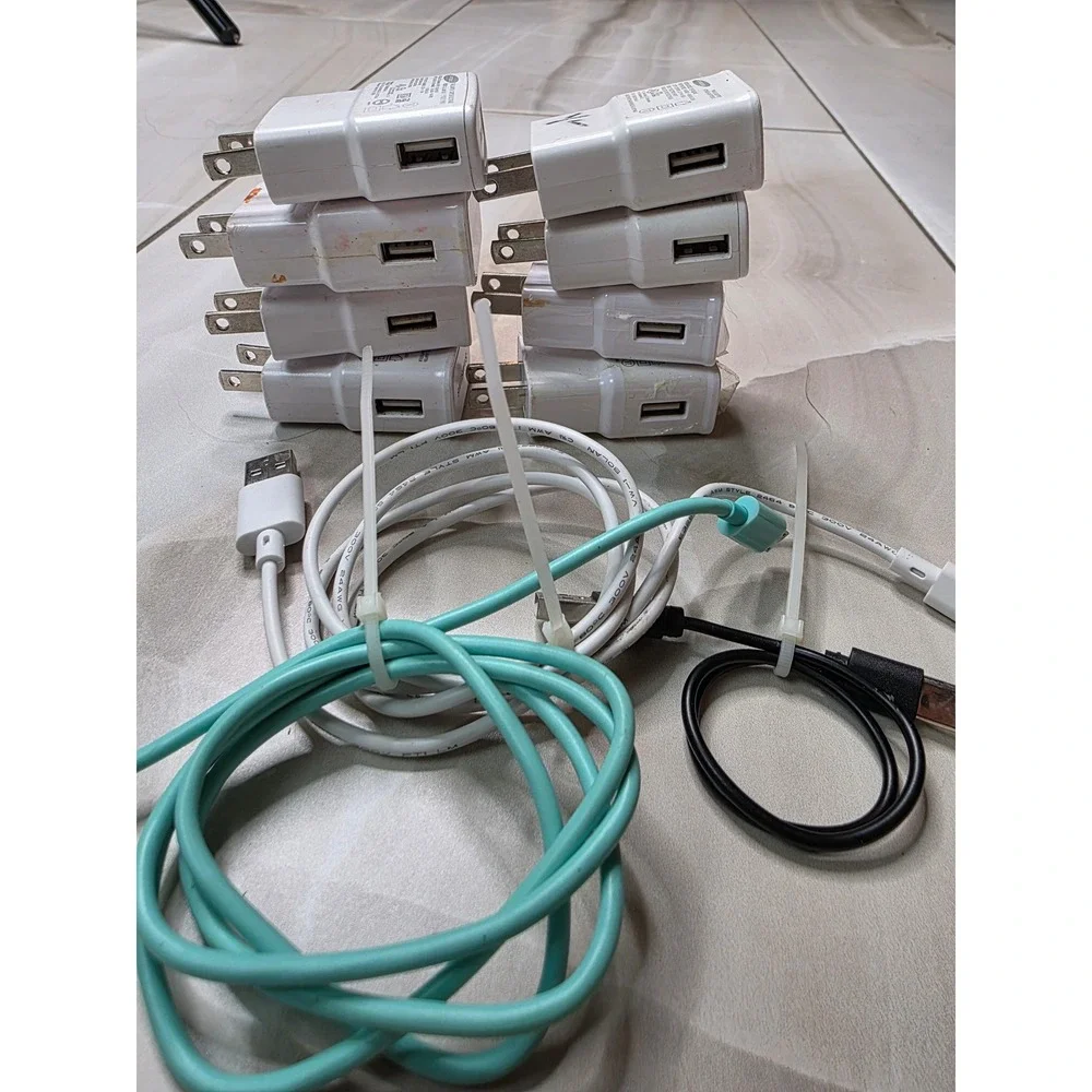 Samsung Wall Charger Lot‎ 8 Adapter Blocks EP-TA20JWE EP-TA50JWE 3 USB Cables Z4